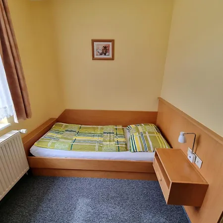 Schmidt ゲストハウス